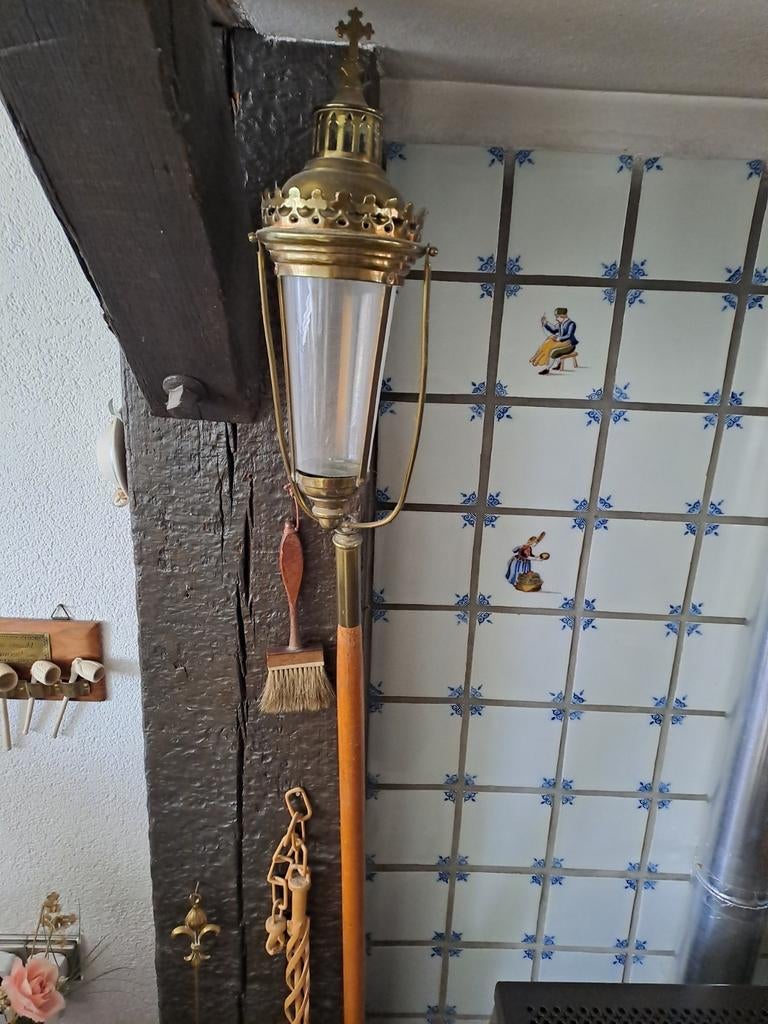 Antieke processielantaarn compleet met stok, Antiek en Kunst, Antiek | Religie, Ophalen