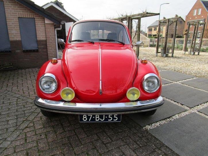 Volkswagen 1303A 1.3 1974 rood, Auto's, Zwart, Volkswagen, Handgeschakeld, 44 pk