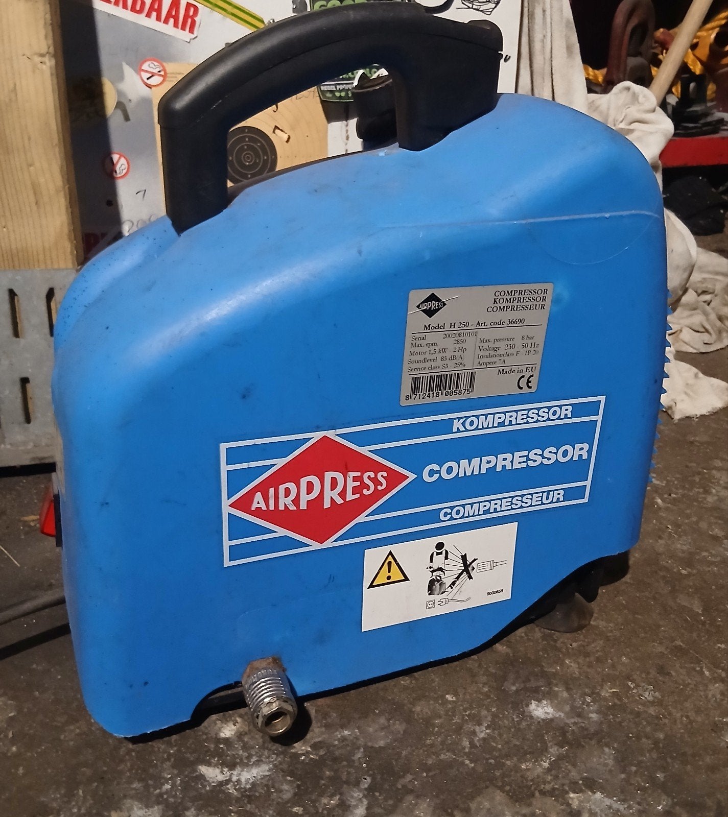 compressor, Minder dan 25 liter, Ophalen, Minder dan 200 liter/min