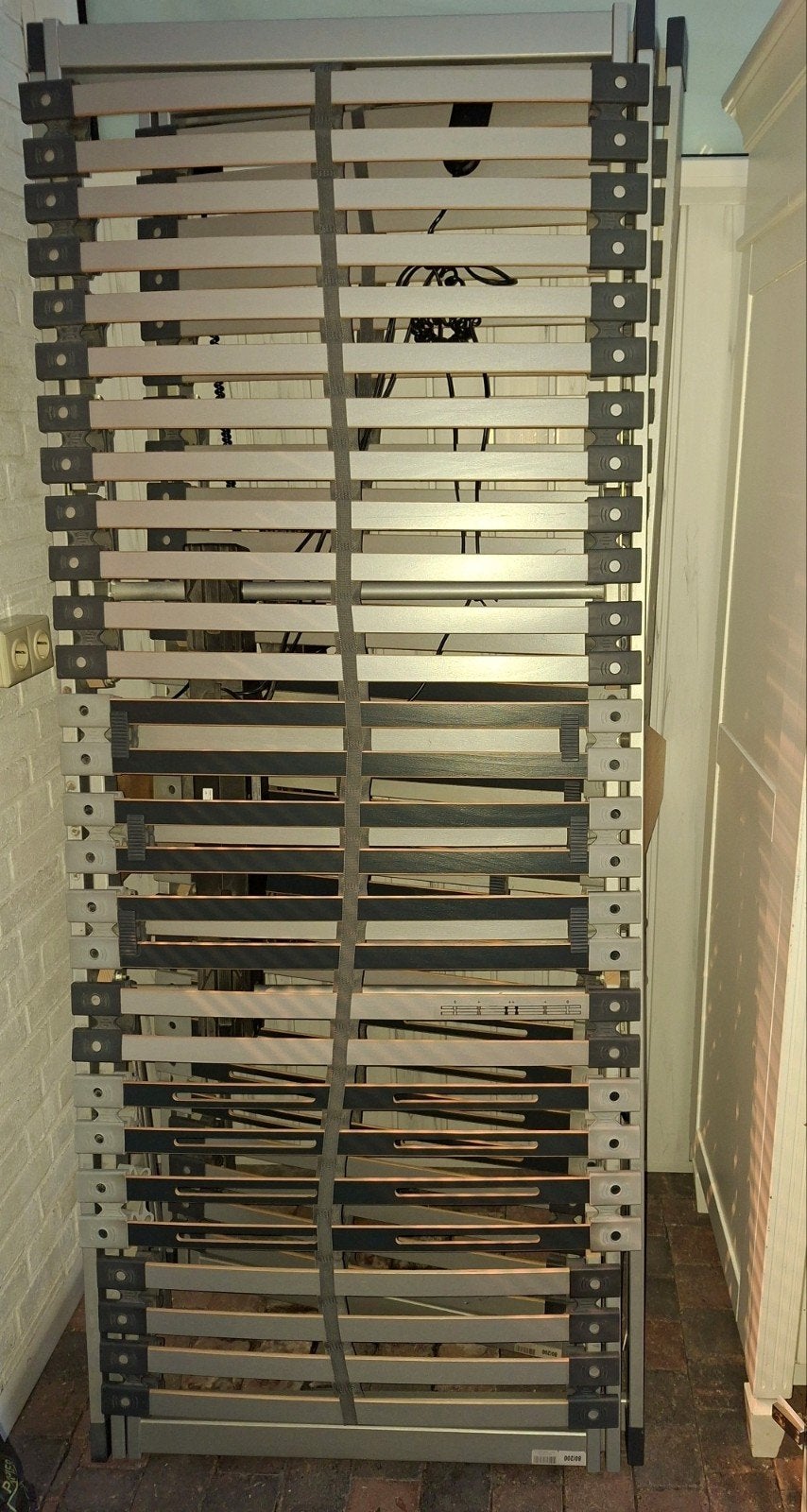 Twee Elektrisch verstelbare lattenbodems 80x200 cm, Ophalen, Eenpersoons, 80 cm