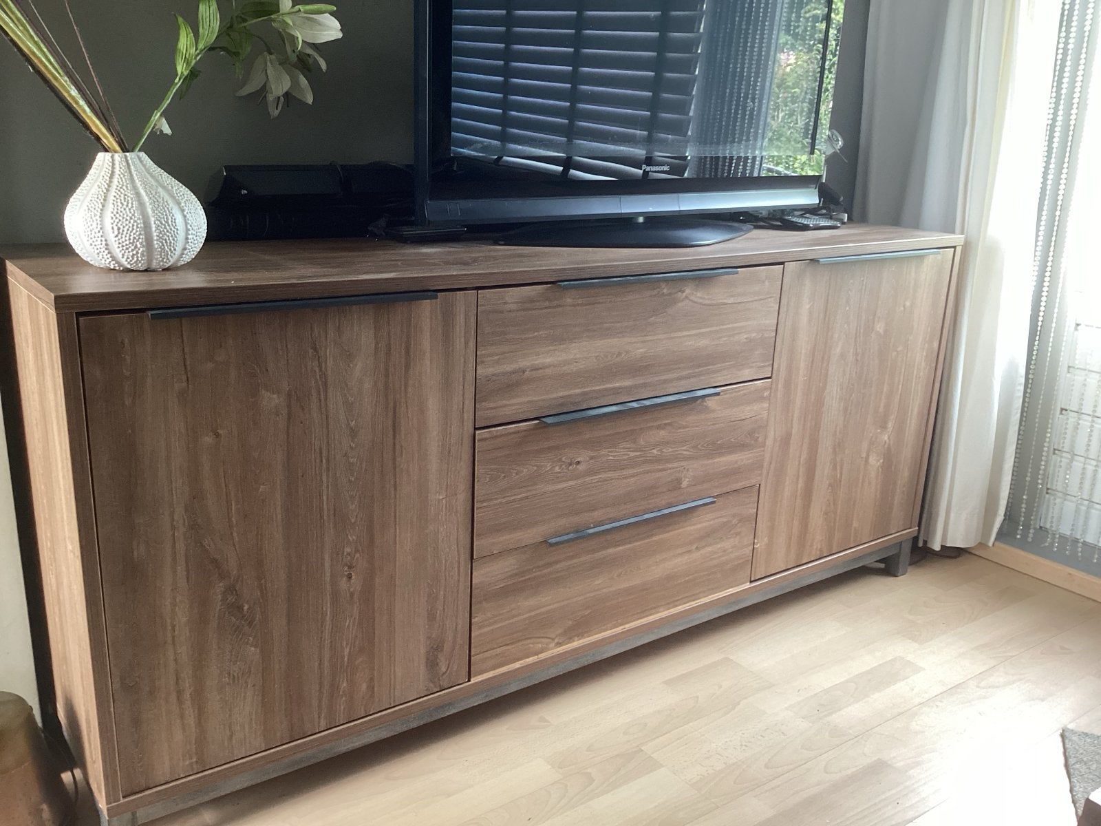 Modern dressoir met lades en deuren, Huis en Inrichting, Ophalen, Gebruikt, 150 tot 200 cm, Met lade(s)