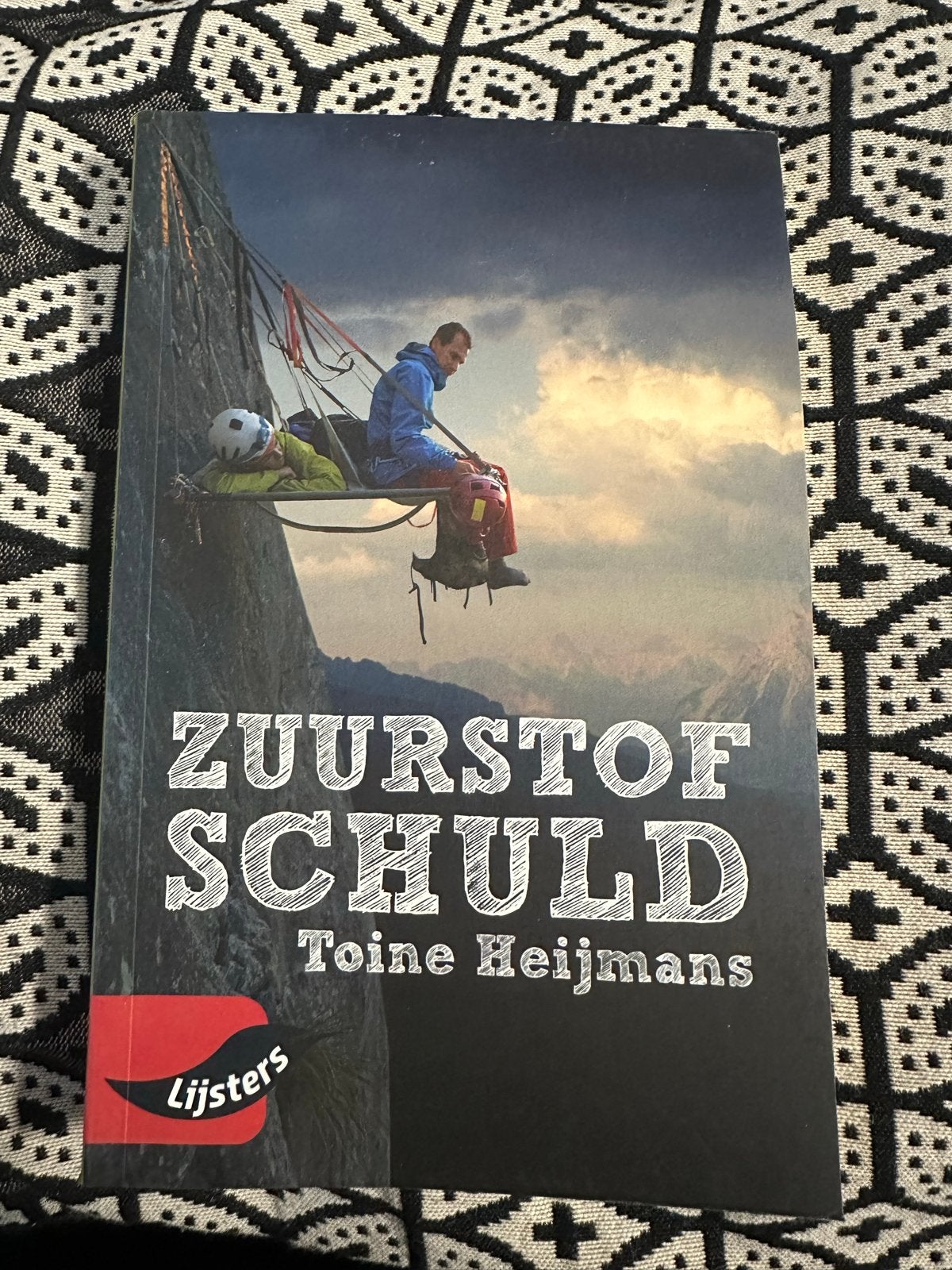 Zuurstofschuld - Toine Heijmans (Lijsters), Boeken, Ophalen of Verzenden, Zo goed als nieuw