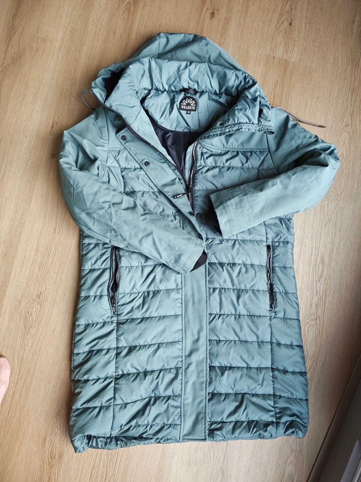 Nieuwe lange jas 44, Maat 42/44 (L), Nieuw, Ophalen of Verzenden, Veleste