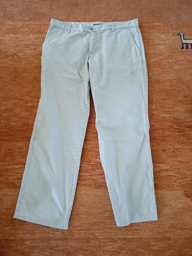 Dockers Khakis Chino, Kleding | Heren, Broeken en Pantalons, Beige, Maat 56/58 (XL), Ophalen of Verzenden, Zo goed als nieuw
