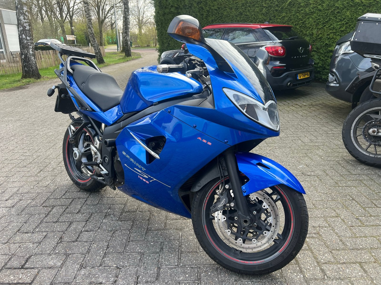 Triumph Sprint ST 1050 - Snel, betrouwbaar, met 3 koffers, Motoren, Motorrijbewijs A, Gebruikt, 3 cilinders, Particulier