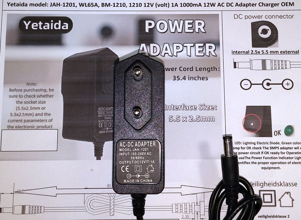 Yetaida JAH-1201 12V 1A AC Adapter oplader Lader tip 2.5x5.5