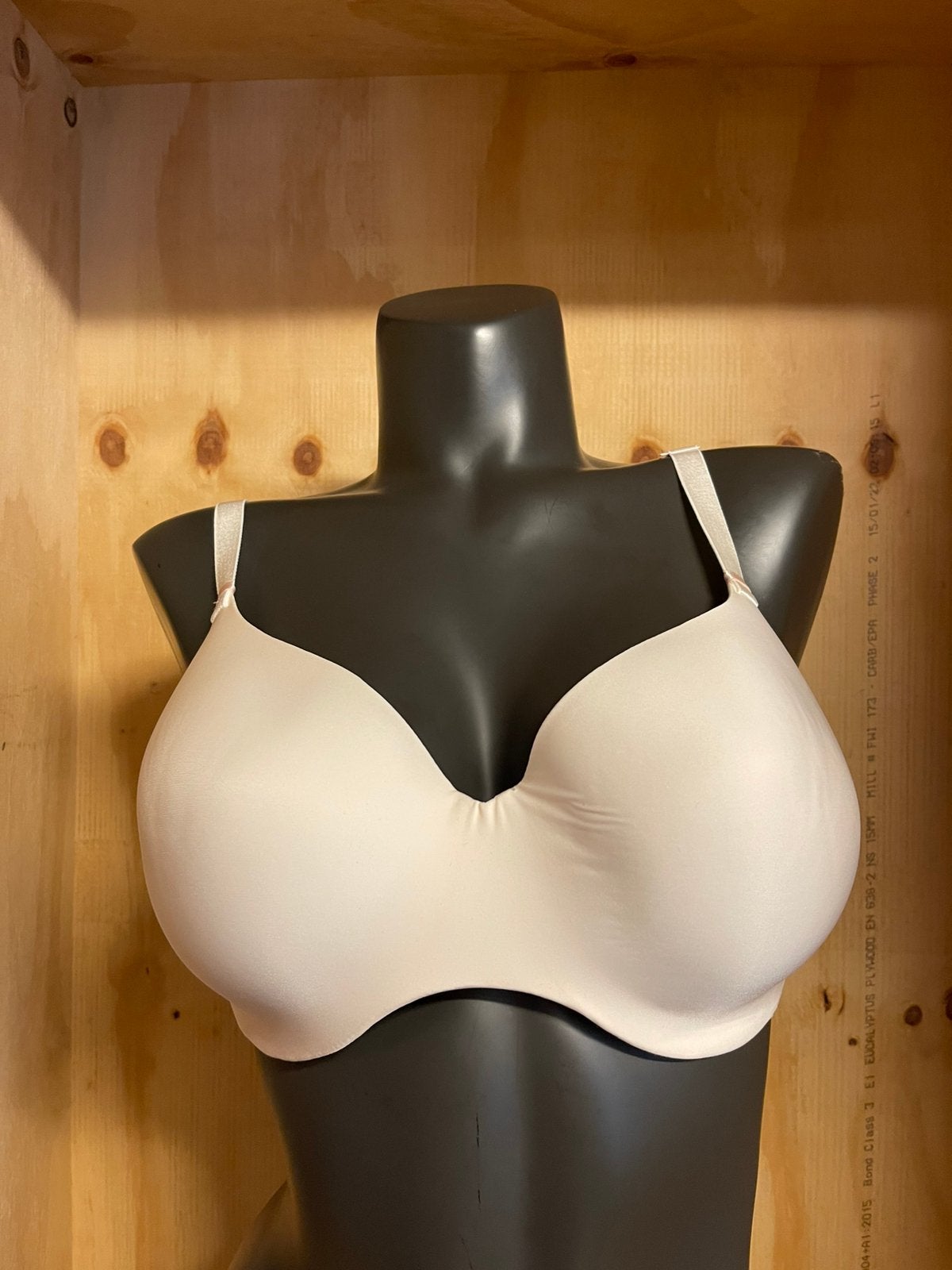 Chantelle t shirt bh Maat 70f Kleur ivoor Model 2926, Verzenden, BH