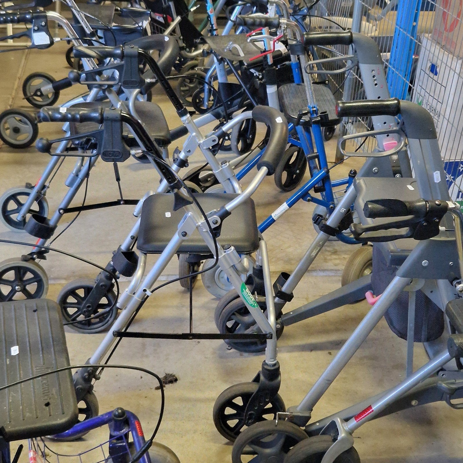 Diverse gebruikte rollators vanaf 25 euro, Ophalen, ., ., .