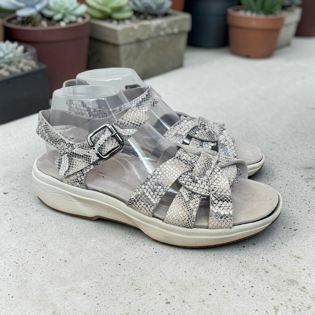 Xsensible Sandalen 41 Beige Leer Slang Ambon Stretchwalker, Beige, Zo goed als nieuw, X, Sandalen of Muiltjes
