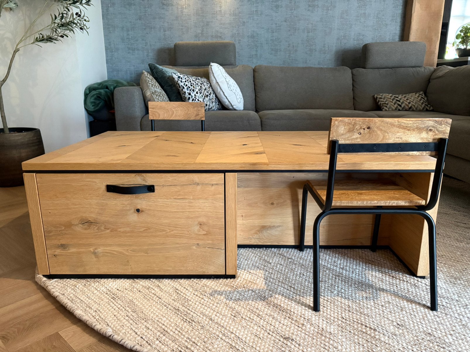 Salontafel / Kindermeubel / Opberg meubel, Ophalen, 100 tot 150 cm, Eikenhout, 50 tot 100 cm