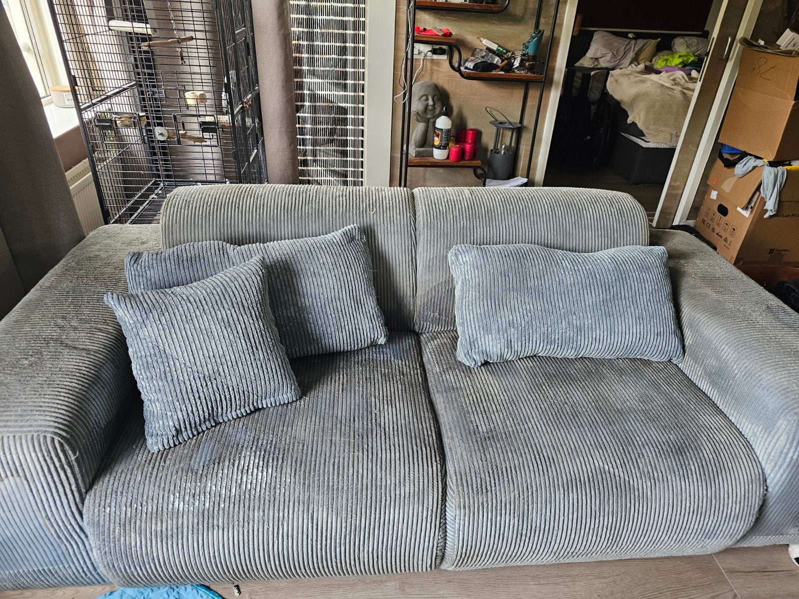 Grijze/blauw ribstof bank met lichte gebruikssporen, Ophalen, Gebruikt, 150 tot 200 cm, Tweepersoons