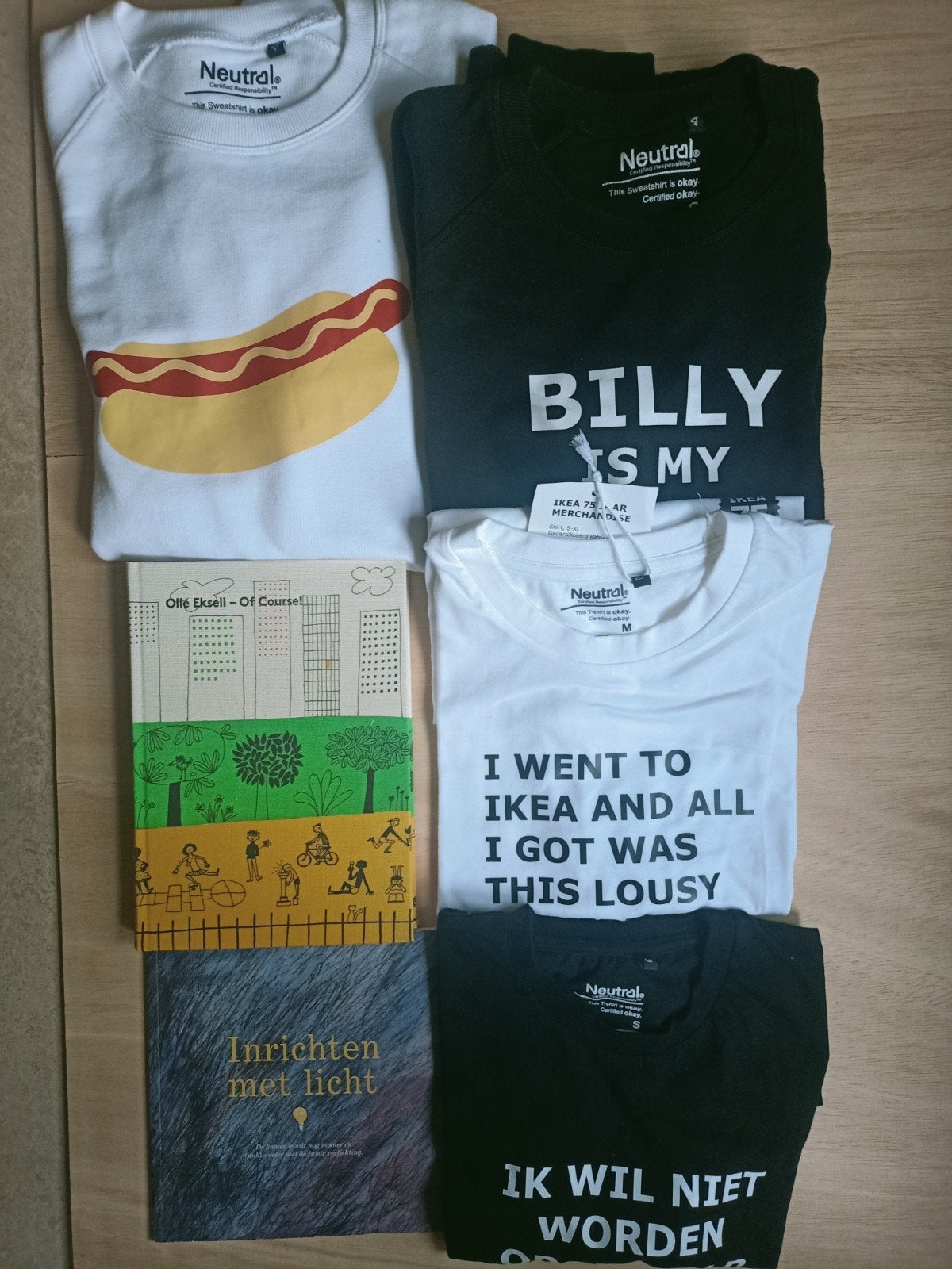 IKEA Fan Pakket: Sweaters, T-shirts & Boeken, Ophalen of Verzenden, Zo goed als nieuw