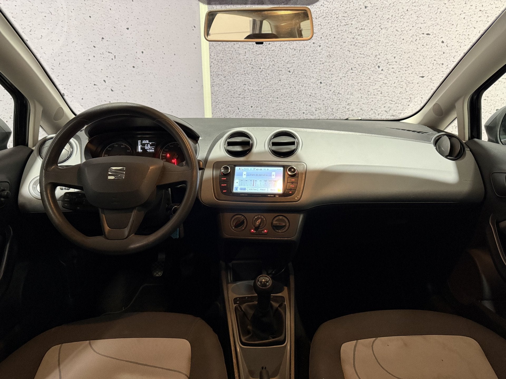 SEAT Ibiza ST 1.2 TSI STYLE // NIEUWE DISTR. KETTING // NAVI, Auto's, Voorwielaandrijving, Origineel Nederlands, Handgeschakeld