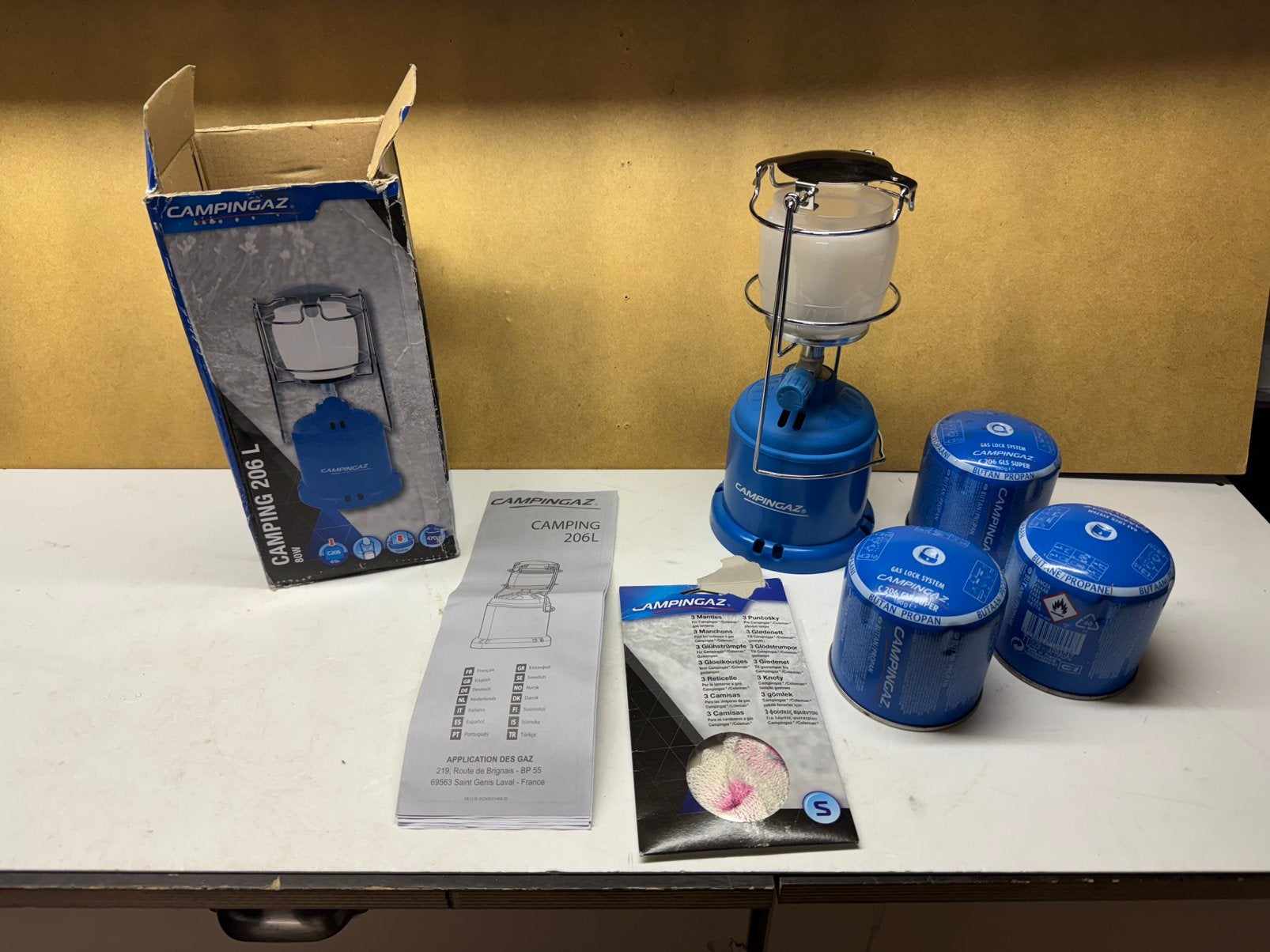 Campingaz gaslamp 206L, Caravans en Kamperen, Kampeeraccessoires, Ophalen, Zo goed als nieuw