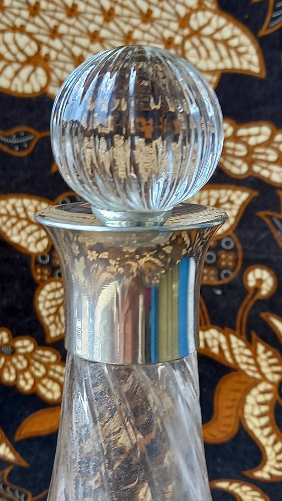 Mooie oude Engelse wijnkaraf van glas en silverplate 26,5 cm, Antiek en Kunst, Antiek | Woonaccessoires, Ophalen of Verzenden