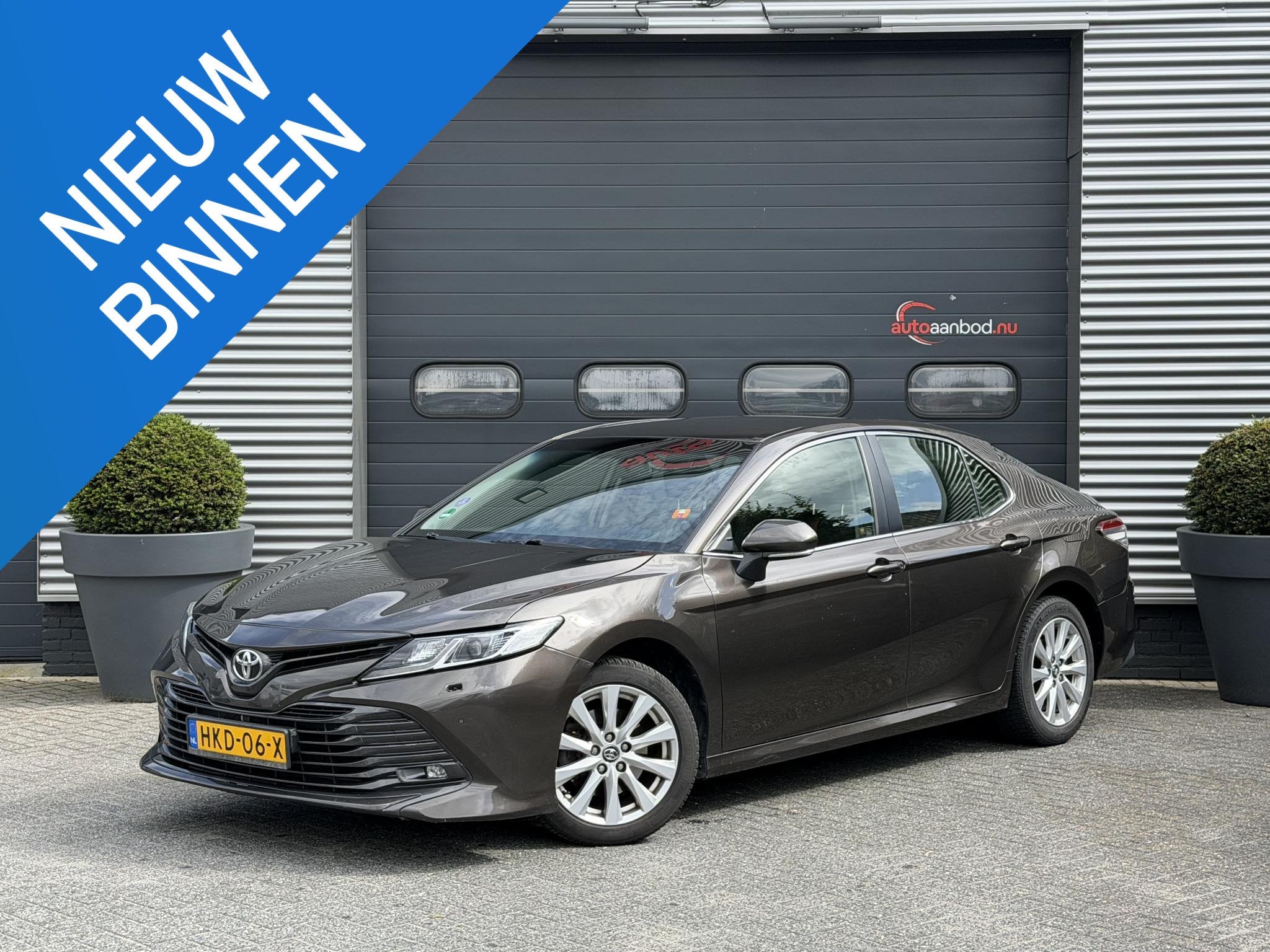 Toyota Camry 2.5 Hybrid Dynamic | Camera | Lederen Bekleding, Auto's, Toyota, 1525 kg, Gebruikt, Euro 6, 4 cilinders