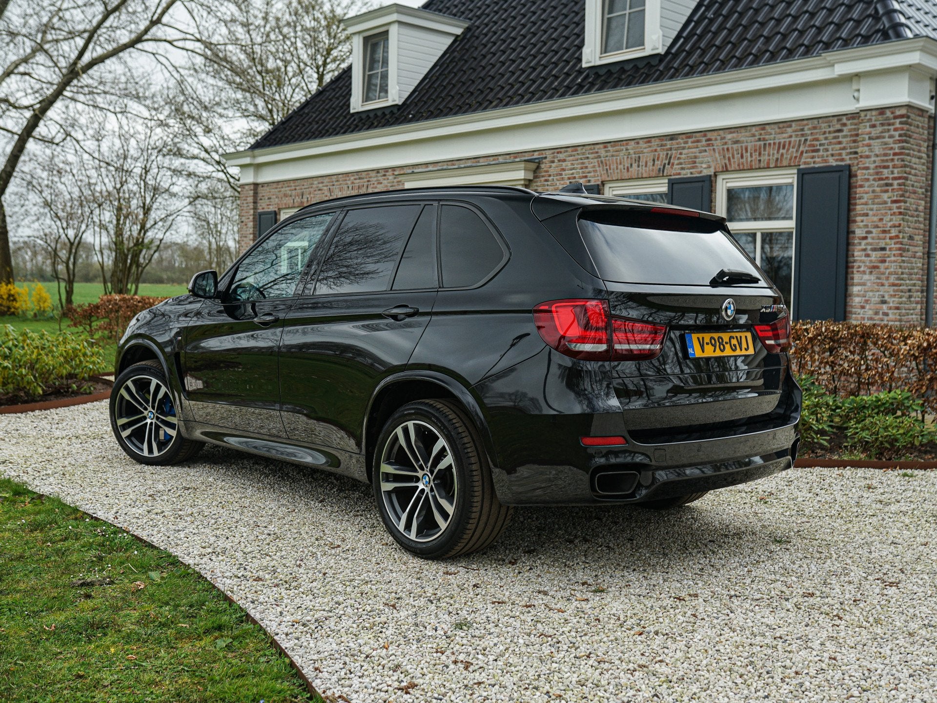 BMW X5 M50D 381pk I Grijs kenteken l Marge l HUD l Pano l H&, Auto's, 15 km/l, Gebruikt, 2993 cc, Zwart