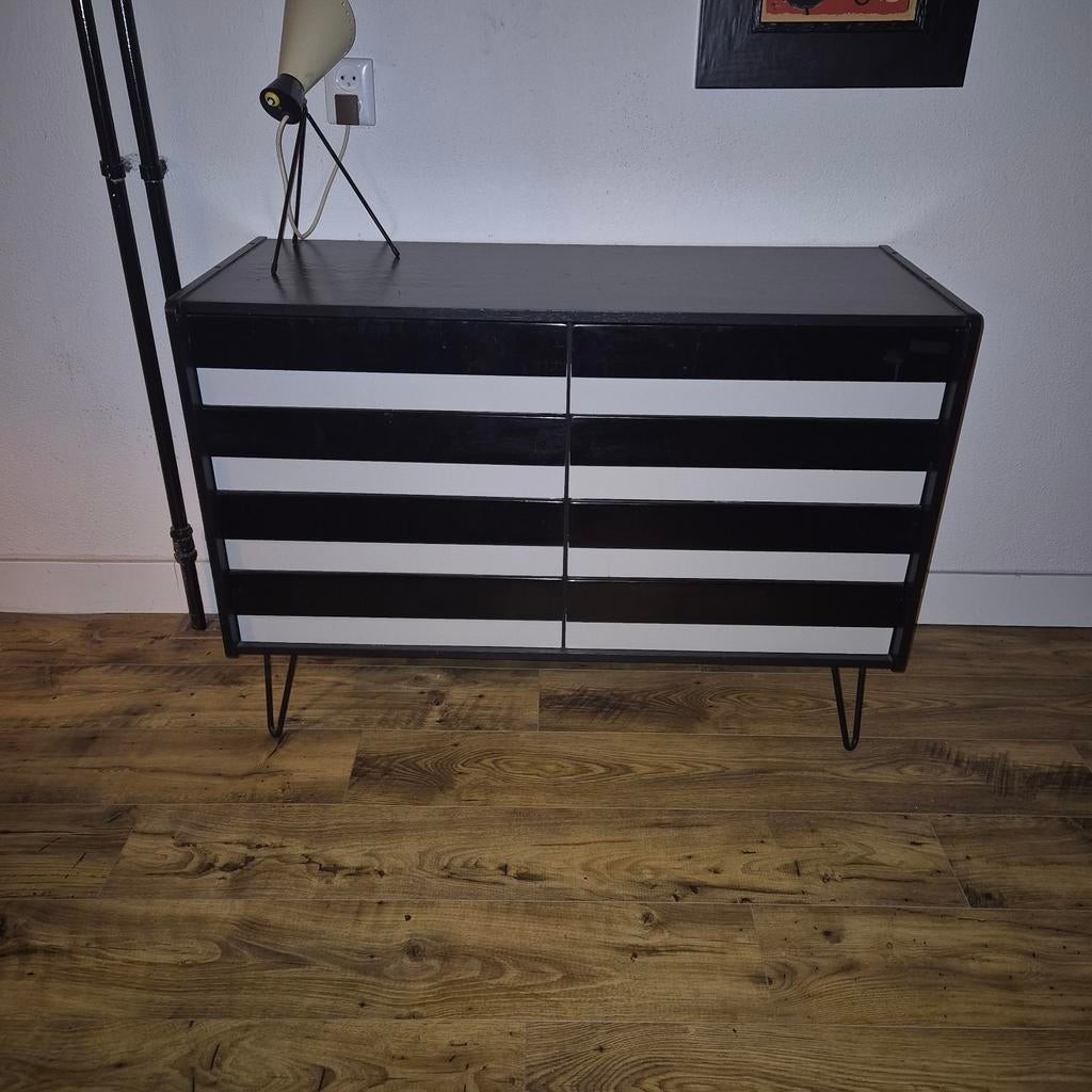 Prachtig Jiri Jiroutek U-450 Dressoir – Black & White, Ophalen, Gebruikt, 100 tot 150 cm, Minder dan 100 cm