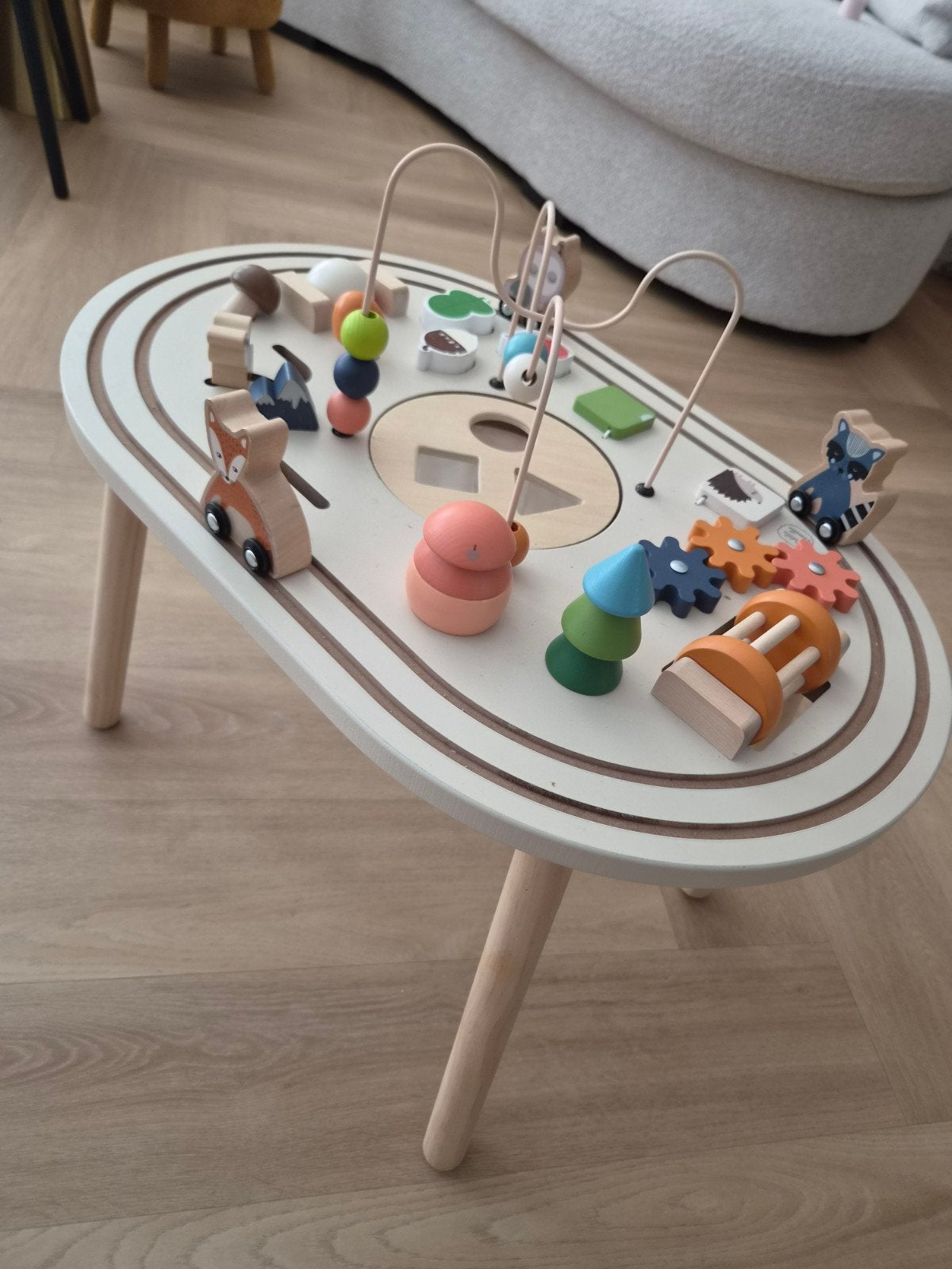 petite amelie HOUTEN ACTIVITEITENTAFEL zgan, Ophalen of Verzenden, Zo goed als nieuw