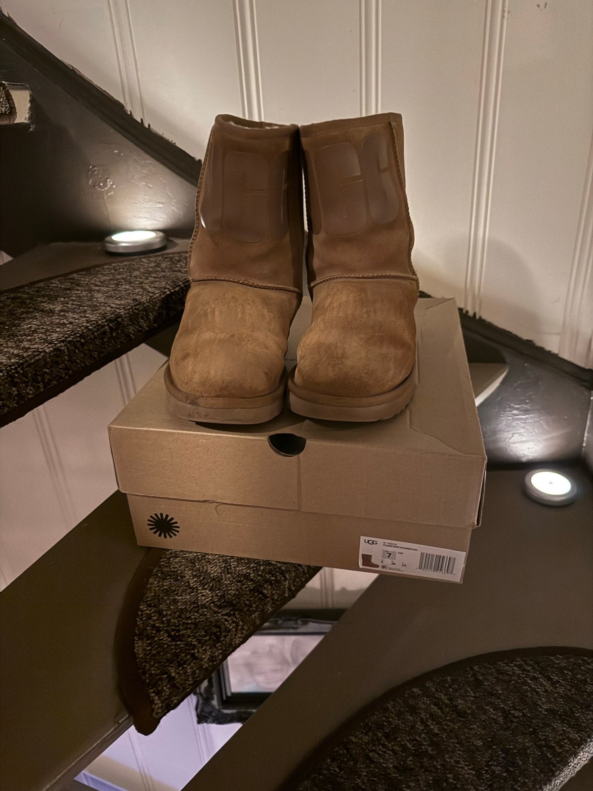 Bruine Uggs met schapenvacht gevoerd, maat 38, Bruin, Lage of Enkellaarzen, Ophalen of Verzenden, Zo goed als nieuw