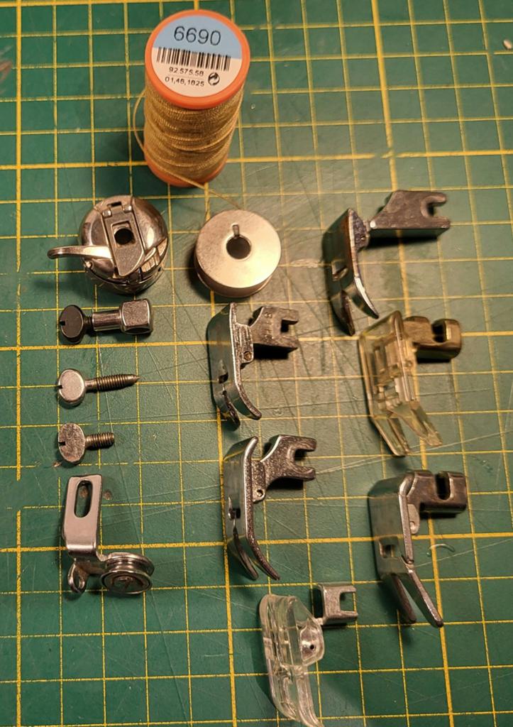 Naaimachine voetjes etc., Ophalen of Verzenden, Gebruikt, Naaimachine, Overige merken