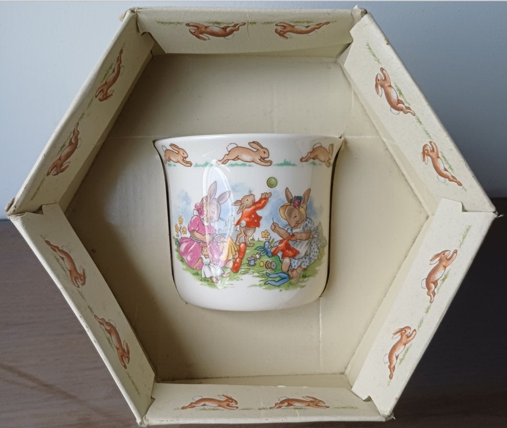 royal doulton bunnykins, Verzenden, Overige typen, Zo goed als nieuw, Overige stijlen