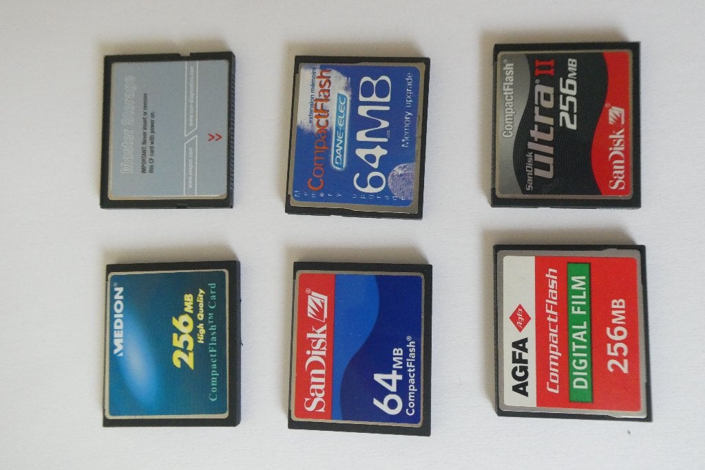 6 CF kaarten(compact flash) o.a van Sandisk, Audio, Tv en Foto, Gebruikt, Scandisk, Minder dan 2 GB, Ophalen of Verzenden