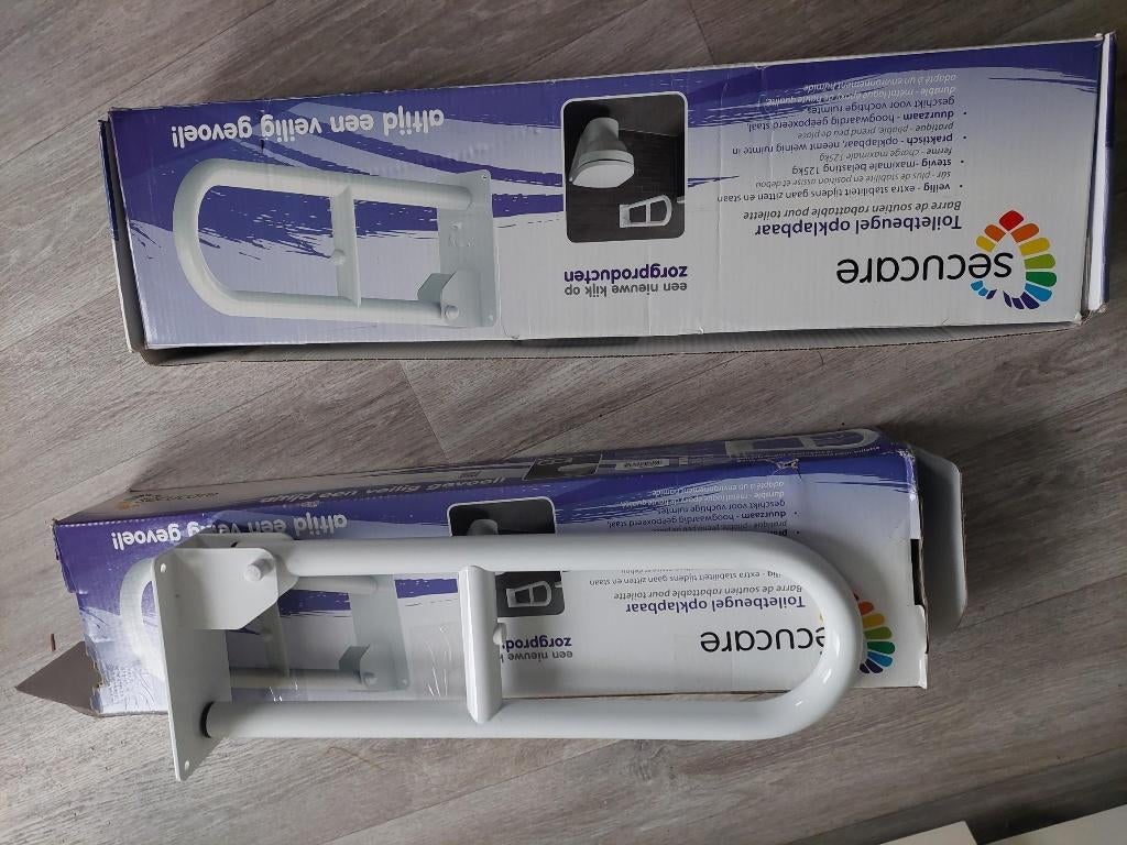 2 nieuwe SecuCare toiletsteunen, Diversen, Ophalen, Nieuw