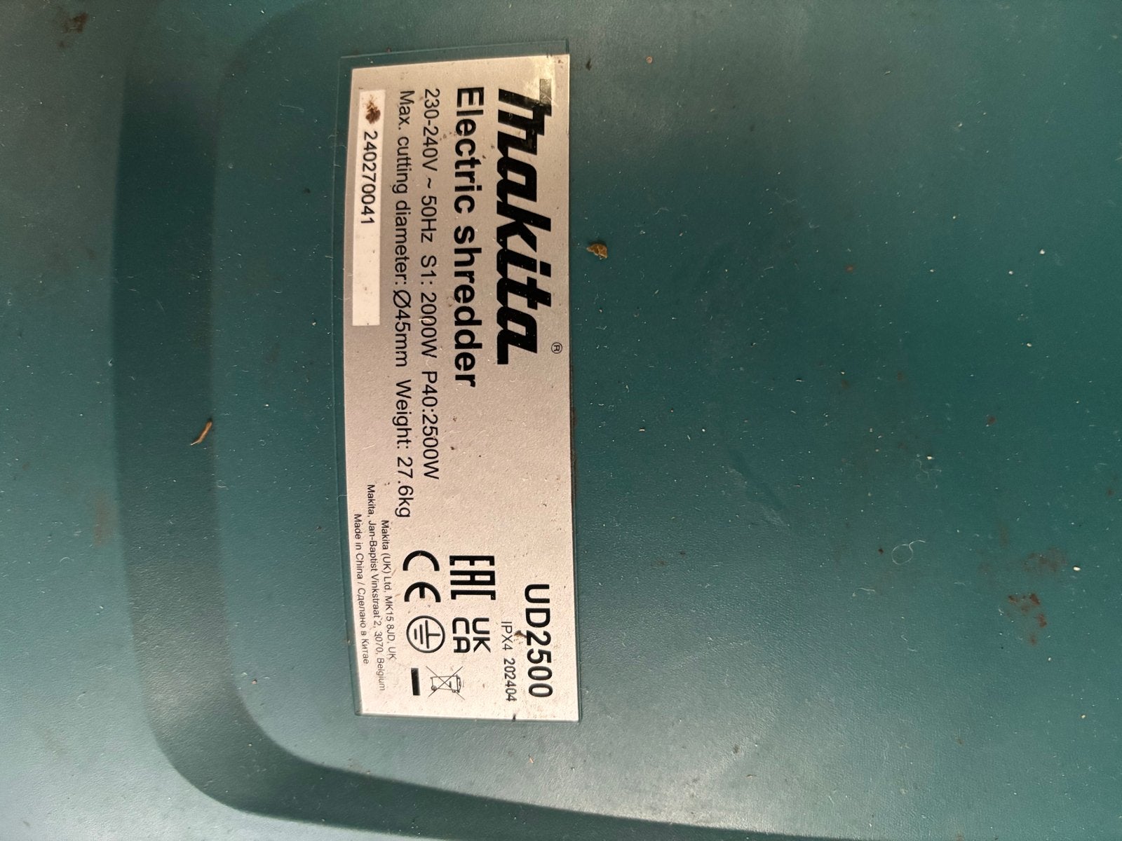 Makita UD2500 Elektrische Hakselaar - Zo goed als nieuw, Ophalen, Zo goed als nieuw, Elektrisch, Met opvangbak