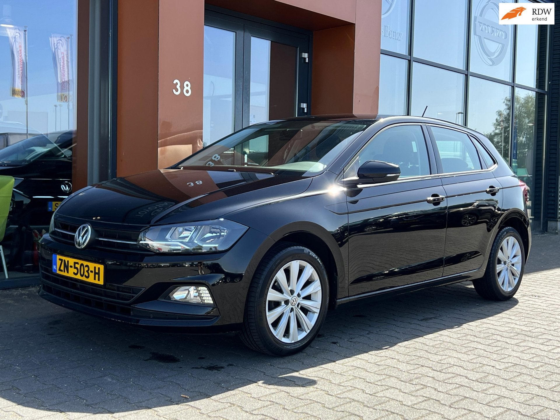 Volkswagen Polo 1.0TSI automaat|Airco|Limiter|Carplay|Isofix, Gebruikt, Euro 6, 95 pk, Bedrijf