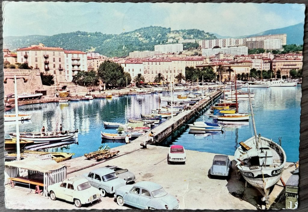 Auto's - Renault Dauphine - Ajaccio - Frankrijk - 1962, Verzenden, 1960 tot 1980, Gelopen, Frankrijk