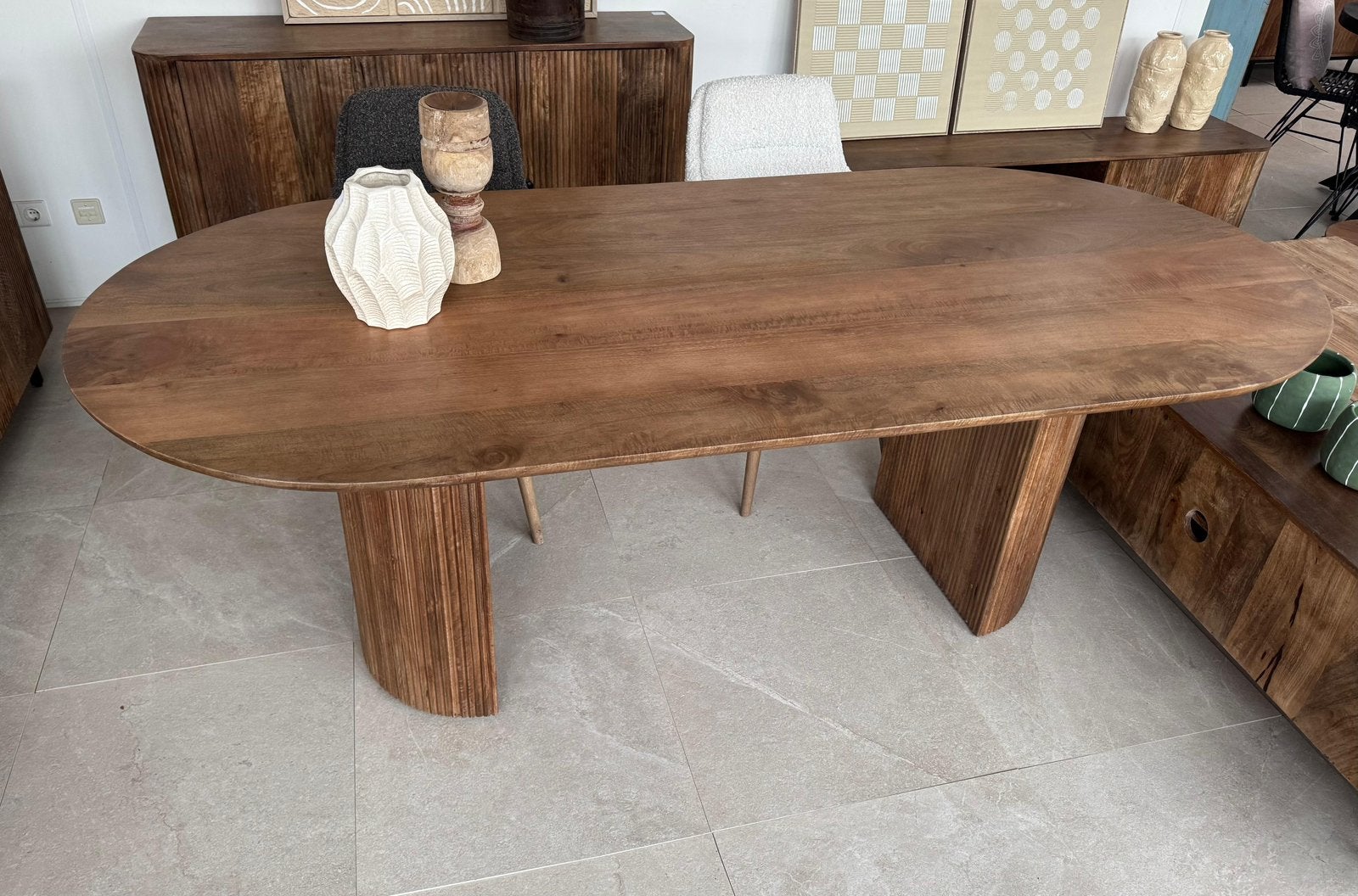Magazijn leegverkoop eettafel deens ovaal conische poten, Hout, Nieuw, Ophalen of Verzenden, Info@wkhome.nl