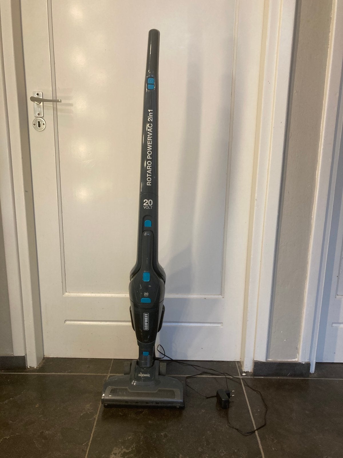 Leifheit steelstofzuiger Rotaro Powervac, Witgoed en Apparatuur, Stofzuigers, Ophalen, Niet werkend, Steelstofzuiger