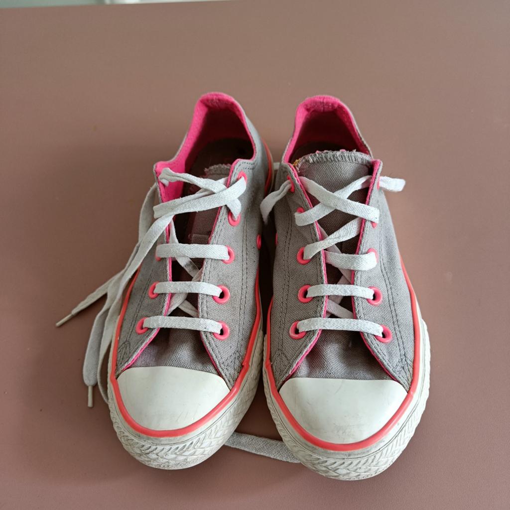Converse All Stars lage sneakers maat 33 - Grijs/Roze, Gebruikt, Converse, Jongen of Meisje, Schoenen