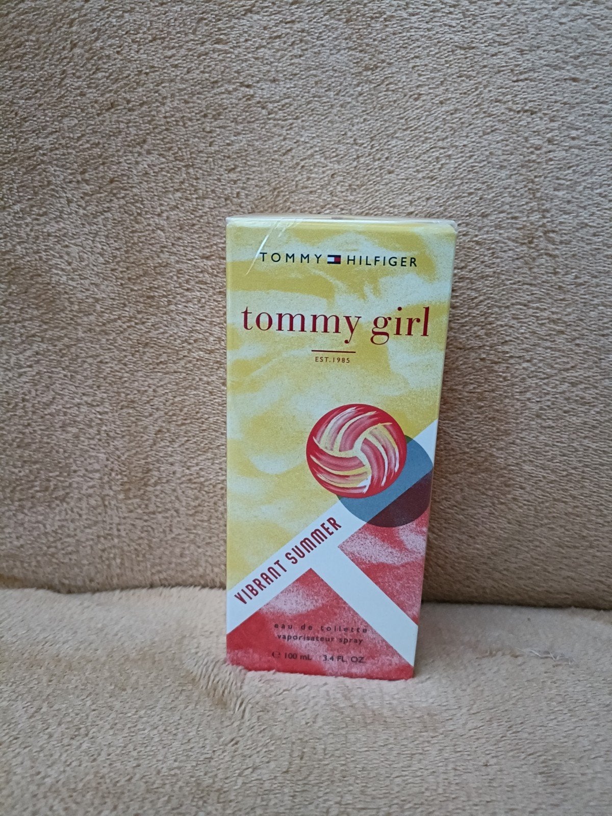 Tommy Hilfiger Tommy Girl. Vibrant Summer.edt. 100ml., Sieraden, Tassen en Uiterlijk, Ophalen of Verzenden, Nieuw
