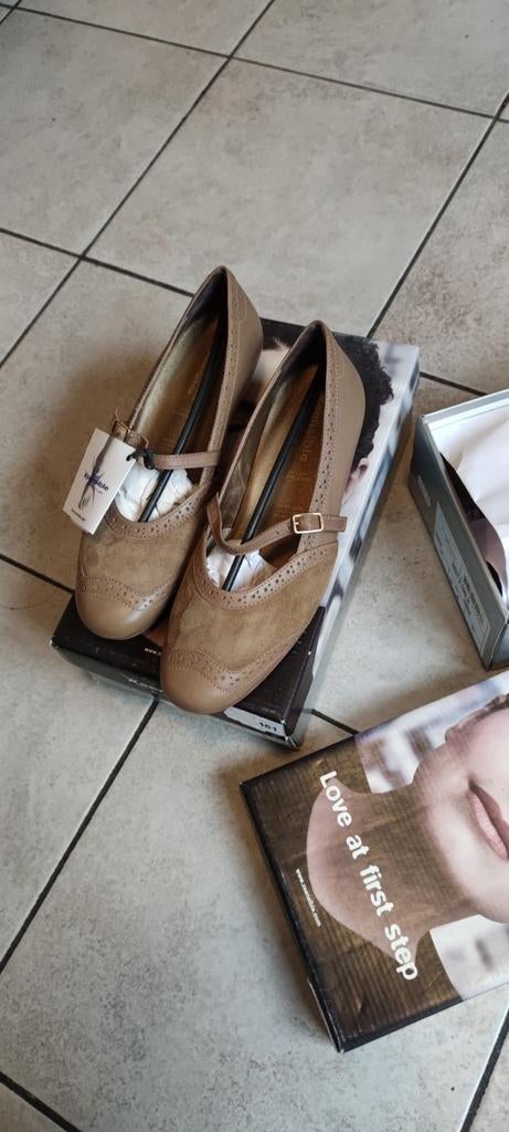 Xsensible echt leer schoenen maat 37H, Ophalen of Verzenden, Nieuw, Sneakers of Gympen