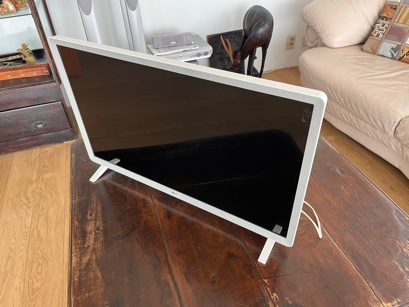 LG LED TV 32 inch - Wit, Audio, Tv en Foto, Televisies, Ophalen, LED, 50 Hz, HD Ready (720p)