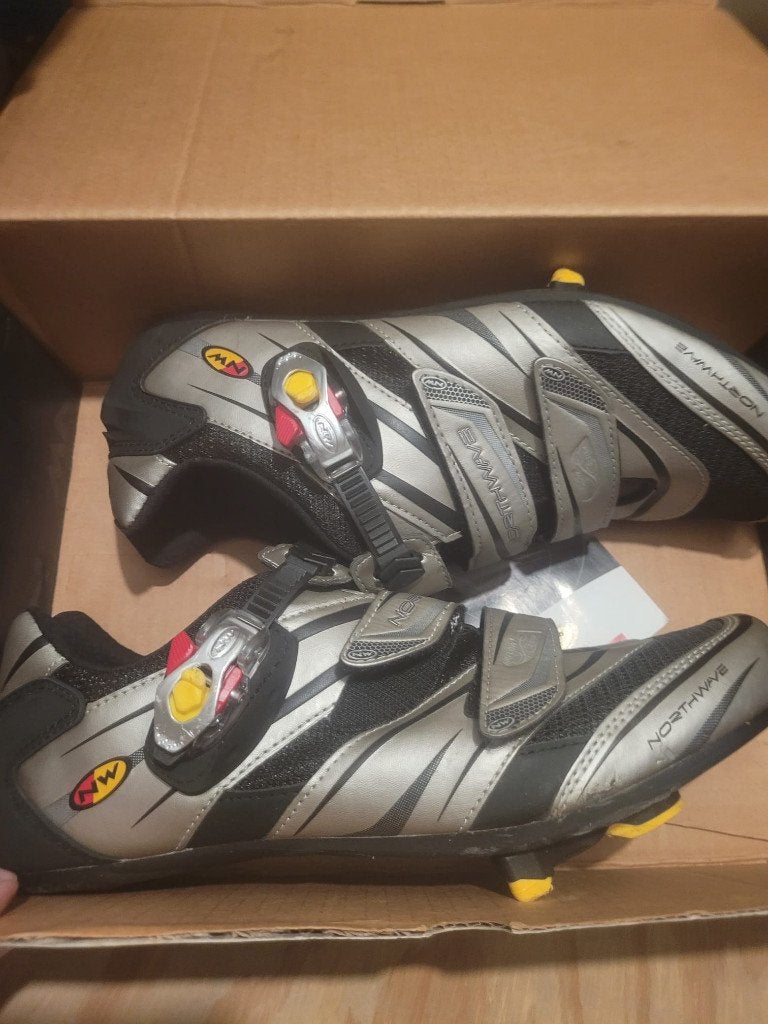 Wielrenschoenen Northwave, Ophalen, Zo goed als nieuw, Schoenen