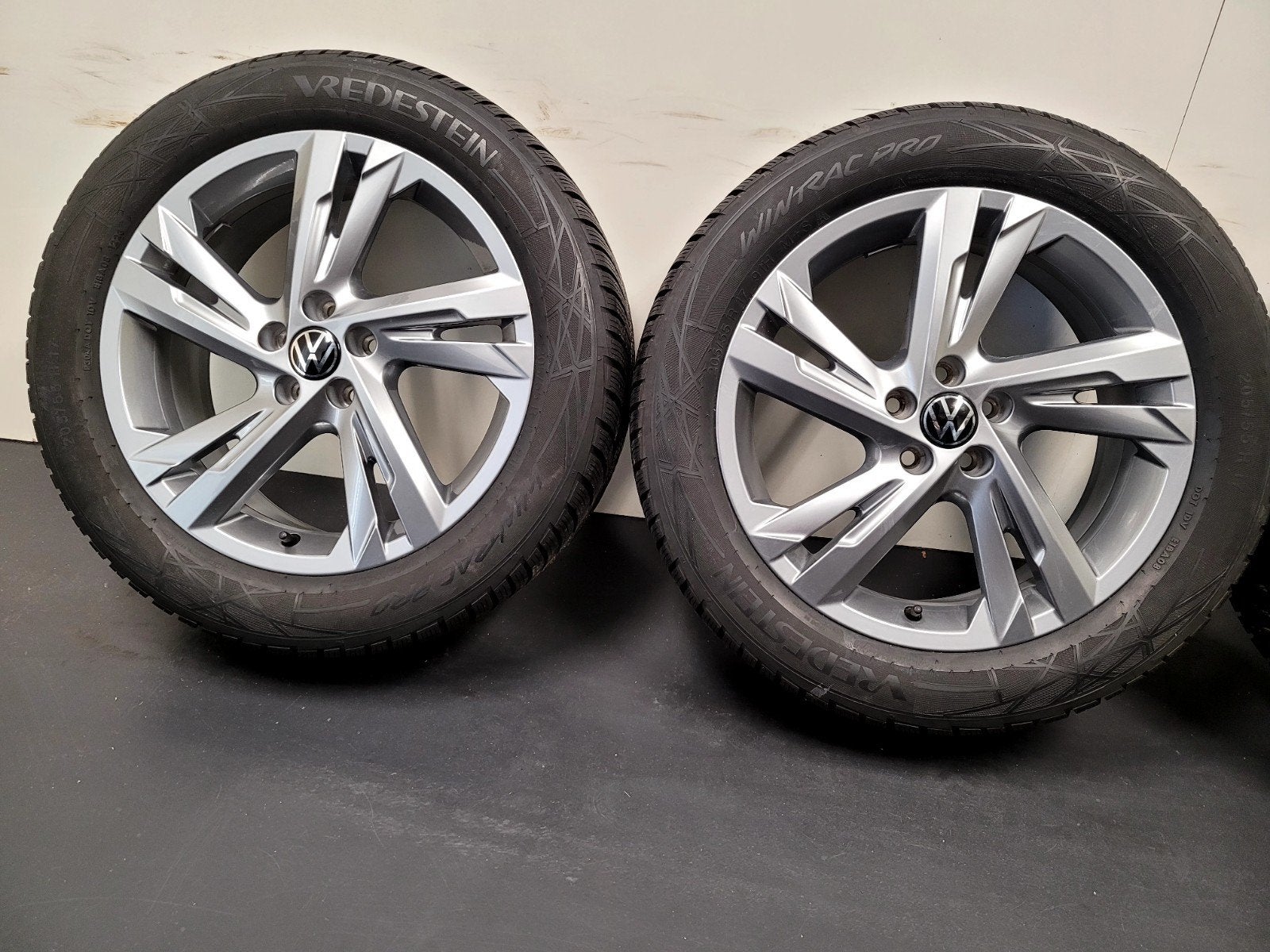 17 inch VW T Cross velgen 205 55 17 winter Seat skoda audi, Auto-onderdelen, Banden en Velgen, Ophalen, Gebruikt, Banden en Velgen