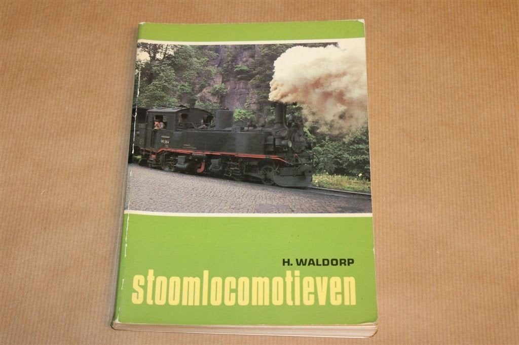 Stoomlocomotieven — West-Europese en Amerikaanse [1977], Verzamelen, Gebruikt, -, Tram, -