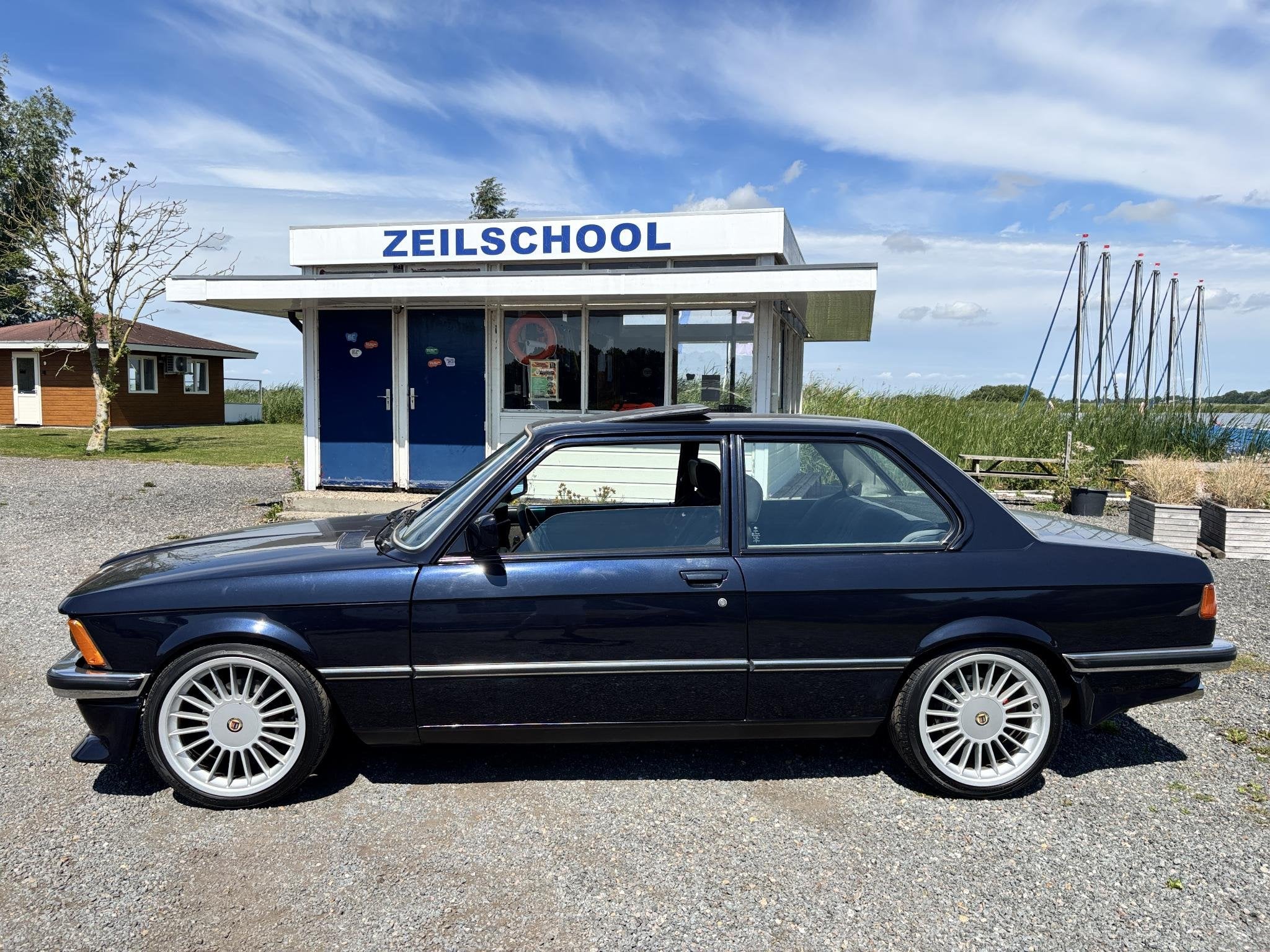 BMW 3-serie 323i E21 5-handbak/oldtimer, foto 8