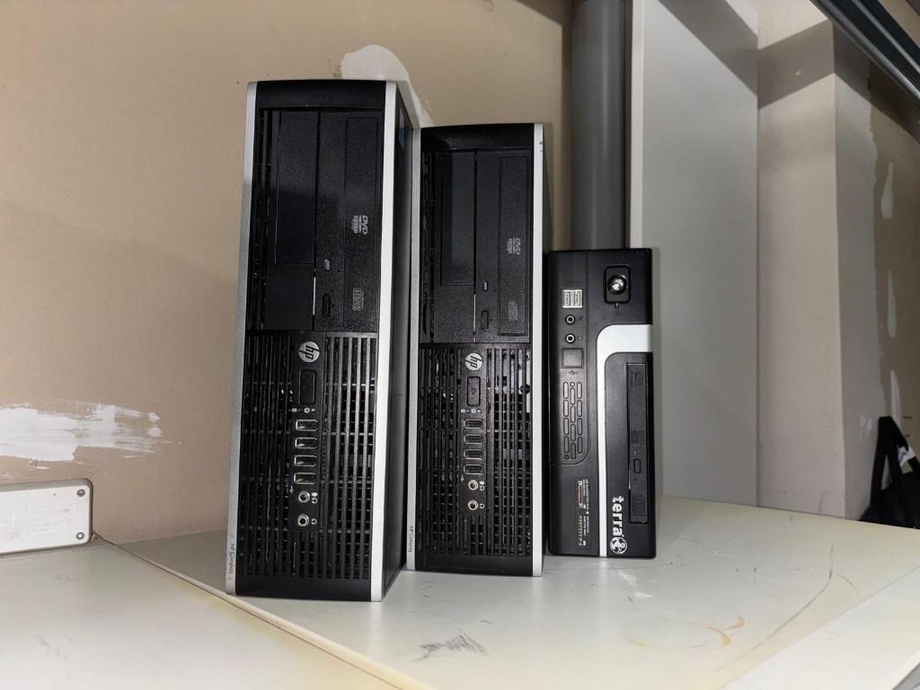 Oude pc's, laptop en extra's, Computers en Software, Ophalen, Gebruikt, Onbekend, HDD
