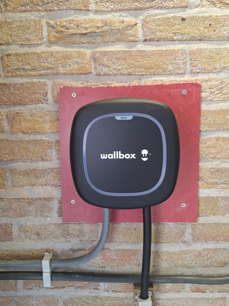 Wallbox Pulsar Max laadpaal met Tibber Pulse P1, Ophalen of Verzenden, Zo goed als nieuw, Laadpaal en Laadkabel