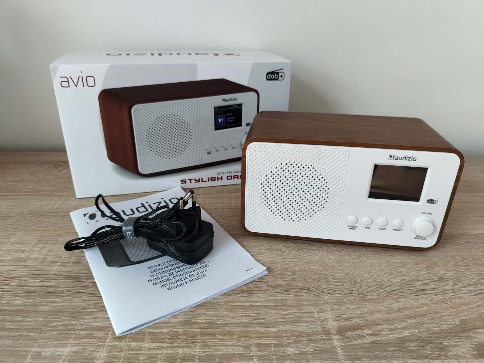 Audizio Avio WH - DAB+ radio, Ophalen of Verzenden, Zo goed als nieuw, Radio