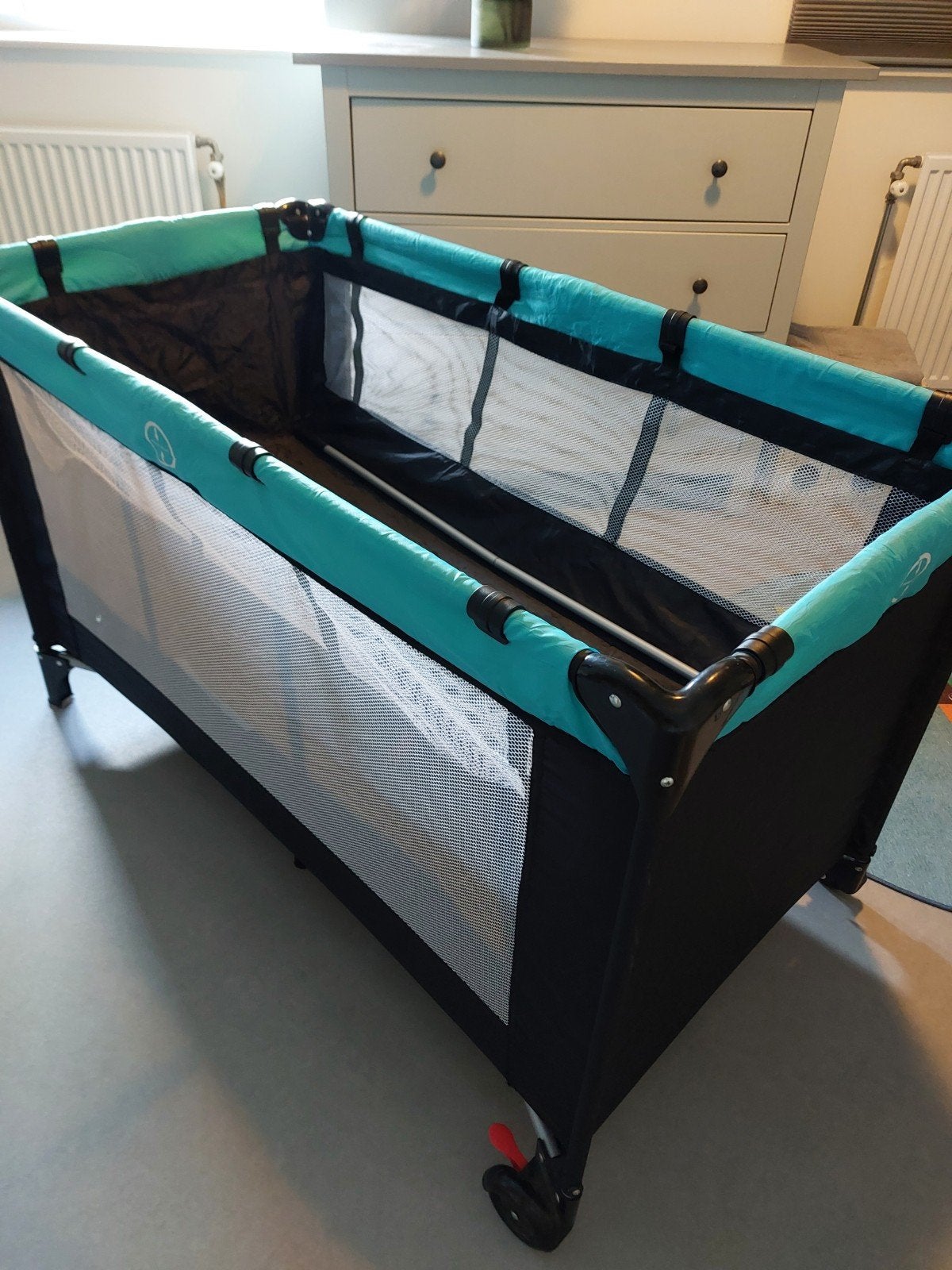 campingbedje, Ophalen, Zo goed als nieuw, Minder dan 140 cm, Matras