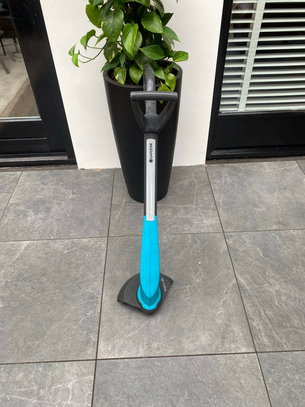 Gardena SmallCut 300/23 Elektrische Grastrimmer, Ophalen, Zo goed als nieuw, Minder dan 30 cm, Elektrische grasmaaier