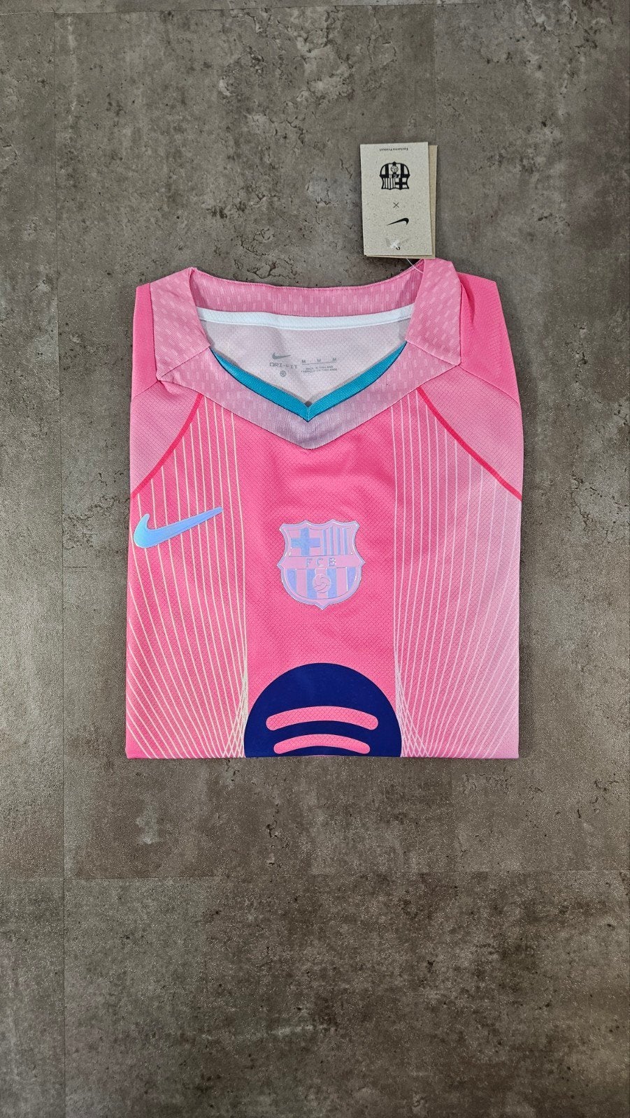FC Barcelona Aurora Pink Voetbalshirt – Maat M, Maat M, Verzenden, Nieuw, Shirt