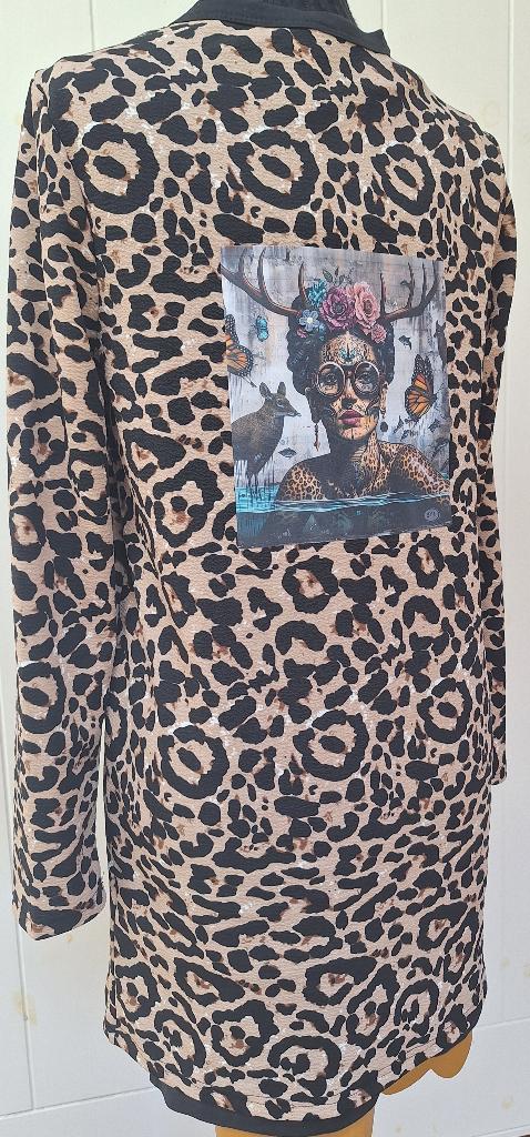 Frida Kahlo lang vest, gewond hert,  dames vest panterprint, Kleding | Dames, Ophalen of Verzenden, Nieuw, Maat 42/44 (L), Bruin