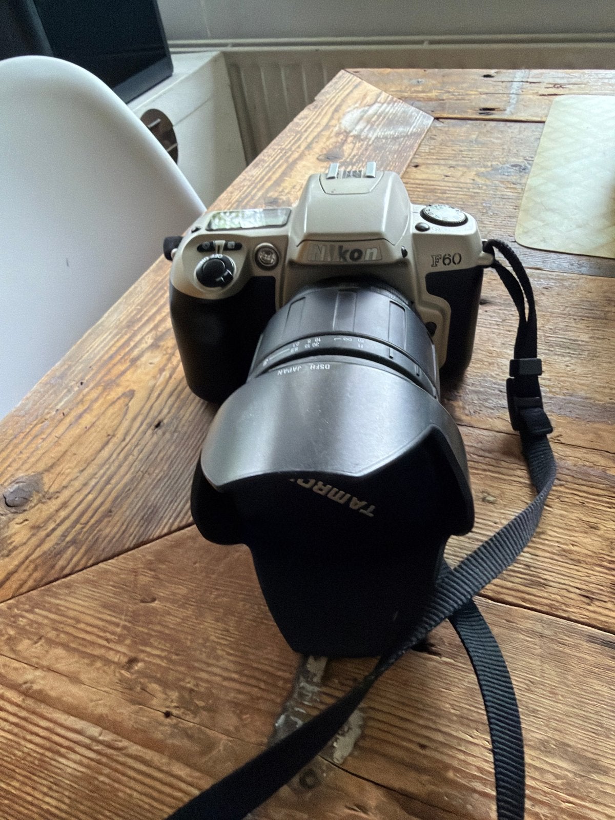 Nikon F60 spiegelreflexcamera met Tamron lens
