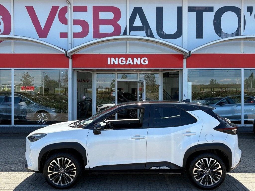 Toyota YARIS CROSS 1.5 HYBRID AUT. 116PK COLLECTION PANO-DAK, Auto's, Automaat, Huisgarantie, Met garantie (alle), 116 pk